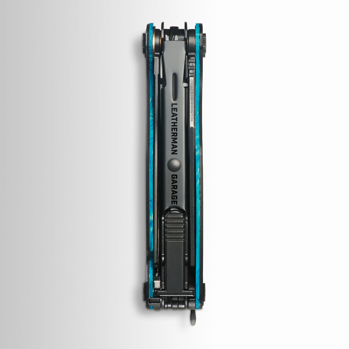 Translation missing: en.Darkside closed serrated blade side