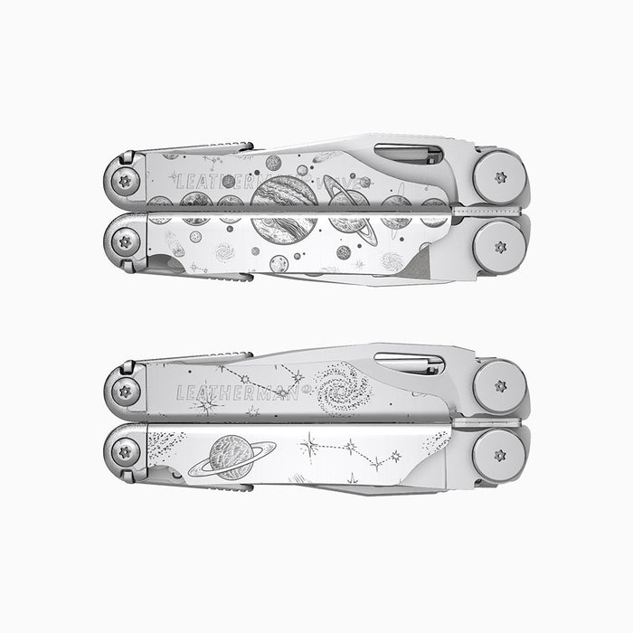 Translation missing: es.A stainless steel Leatherman Wave+ multitool engraved with a space-themed design featuring planets, stars, and cosmic illustrations