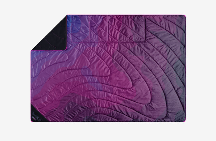 Translation missing: es.RUMPL Stash Mat in vibrant purple and black design, perfect for outdoor adventures and cozy comfort
